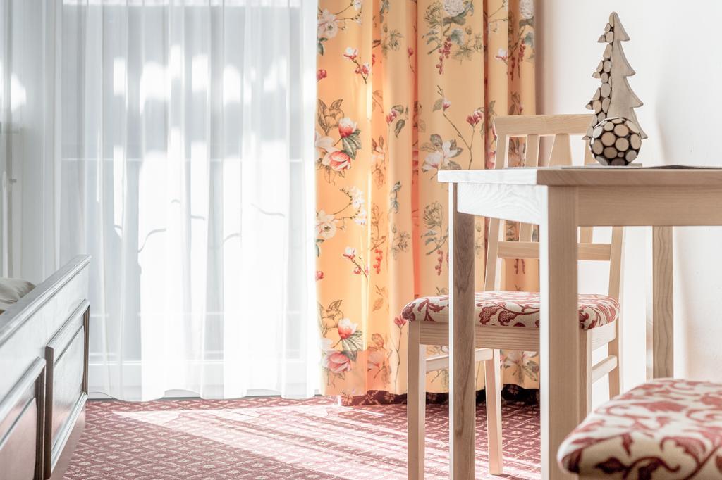 Ferienhaus Apart Sonnzeit ゼルデン 部屋 写真
