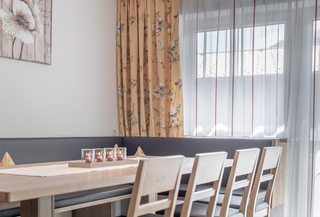 Ferienhaus Apart Sonnzeit ゼルデン 部屋 写真
